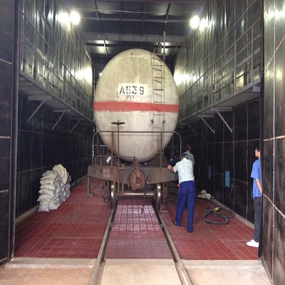 Small Sand Blast Booths For Cleaning Car Frame And Truck
