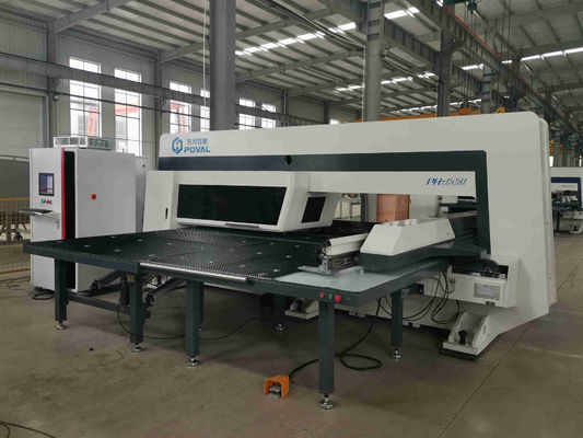 Kombinierte CNC-Revolverstanzmaschine mit Laserschneiden